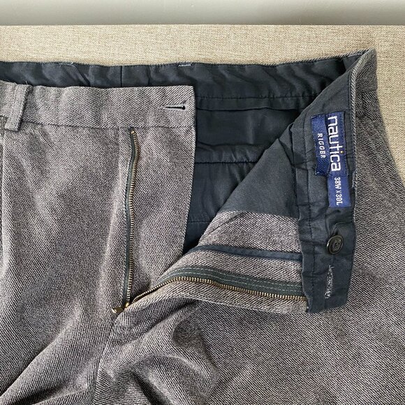 Vintage Nautica Rigger Pleated Chino Pants Men's 38 x 30 Gray MISSING BUTTON VTG - Picture 4 of 14